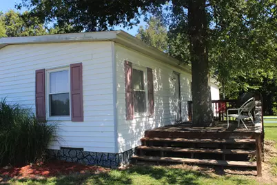 3042 Cannon Gardens Road, Salem, IL 62881 - Photo 3