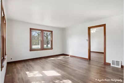 10105 Il Route 120, Woodstock, IL 60098 - Photo 9