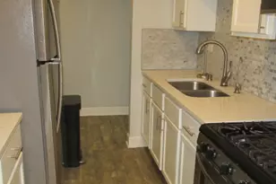 2013 Country Club Dr, Woodridge, IL 60517 - Photo 3