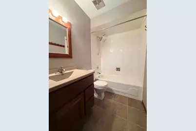 940 French Drive, Mundelein, IL 60060 - Photo 37