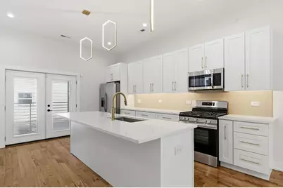 616 N Avers Avenue, Chicago, IL 60624 - Photo 17