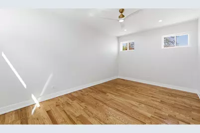 616 N Avers Avenue, Chicago, IL 60624 - Photo 19