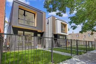 616 N Avers Ave, Chicago, IL 60624 - Photo 1