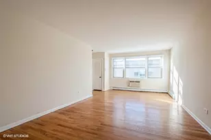 2001 W Touhy Ave, Chicago, IL 60645 - Photo 3