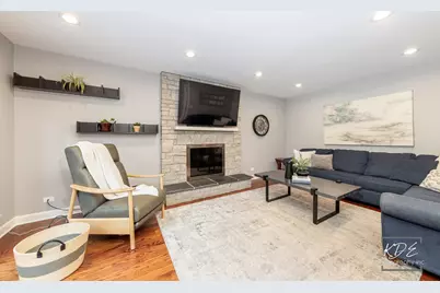 605 Hyde Park Lane, Naperville, IL 60565 - Photo 17