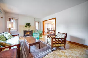 12 Elmore St, Park Ridge, IL 60068 - Photo 3