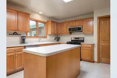 1048 Yamma Ridge, New Lenox, IL 60451 - Photo 11