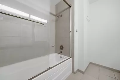 720 N Larrabee Street #1711, Chicago, IL 60654 - Photo 15