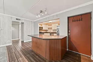 2600 Oakton St, Park Ridge, IL 60068 - Photo 5