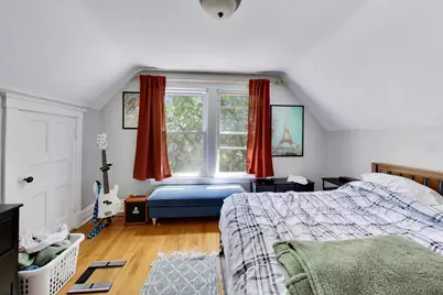 2102 W Belle Plaine Avenue, Chicago, IL 60618 - Photo 41
