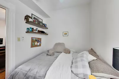 2102 W Belle Plaine Avenue, Chicago, IL 60618 - Photo 31