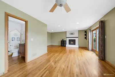 846 Pheasant Walk Drive, Schaumburg, IL 60193 - Photo 11