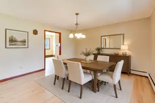 23W019 Sidney Ave, Glen Ellyn, IL 60137 - Photo 5