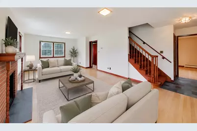 23W019 Sidney Avenue, Glen Ellyn, IL 60137 - Photo 3