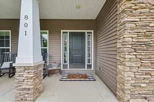 801 Trail Blazer Ln, Monticello, IL 61856 - Photo 5