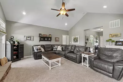 801 Trailblazer Lane, Monticello, IL 61856 - Photo 9