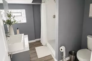 5600 S Natoma Ave, Chicago, IL 60638 - Photo 9