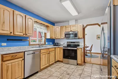 1218 Bunker Street, Woodstock, IL 60098 - Photo 11
