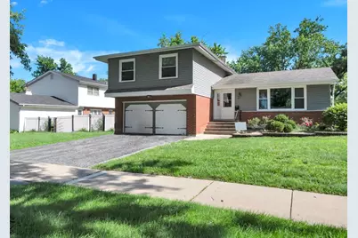 1215 187th Street, Homewood, IL 60430 - Photo 1