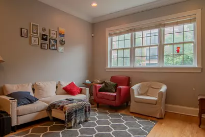 3718 N Wilton Avenue #2, Chicago, IL 60613 - Photo 3
