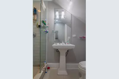3718 N Wilton Avenue #2, Chicago, IL 60613 - Photo 13