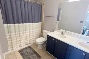 1033 E 46th St, Chicago, IL 60653 - Photo 7