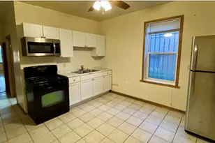 4833 W Montana St, Chicago, IL 60639 - Photo 3