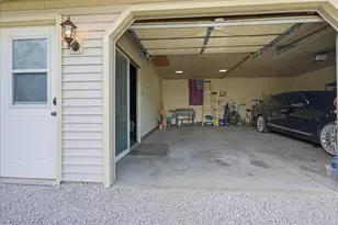 1021 Rodeo Rd, Mclean, IL 61754 - Photo 53