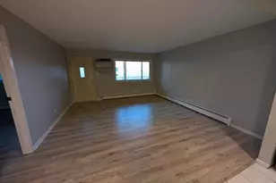 7925 W 103 St, Palos Hills, IL 60465 - Photo 5