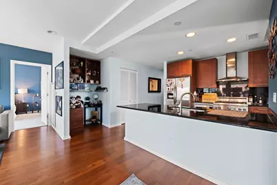 240 E Illinois Street #1802, Chicago, IL 60611 - Photo 13
