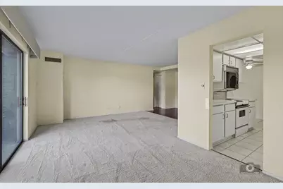 6340 Americana Drive #214, Willowbrook, IL 60527 - Photo 9