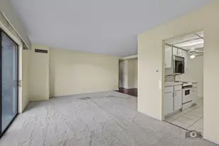 6340 Americana Dr, Willowbrook, IL 60527 - Photo 9