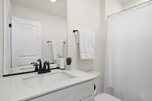 6303 Julie Ct, Lisle, IL 60532 - Photo 17