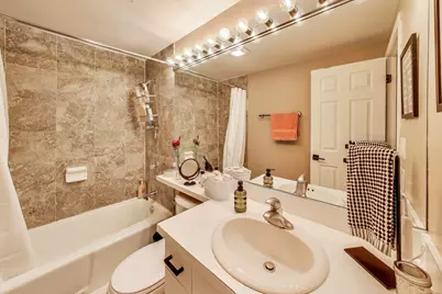 1640 W Diversey Parkway #4, Chicago, IL 60614 - Photo 13