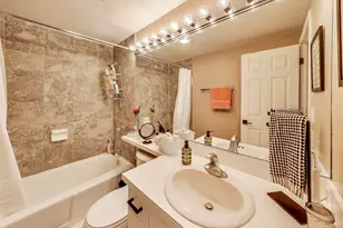 1640 W Diversey Pkwy, Chicago, IL 60614 - Photo 13