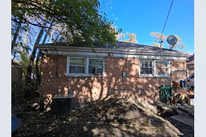 310 W 150th Street, Harvey, IL 60426 - Photo 5