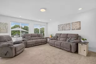 25102 Presidential Ave, Plainfield, IL 60544 - Photo 9