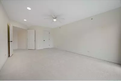 2536 McDaniel Avenue #402, Evanston, IL 60201 - Photo 19