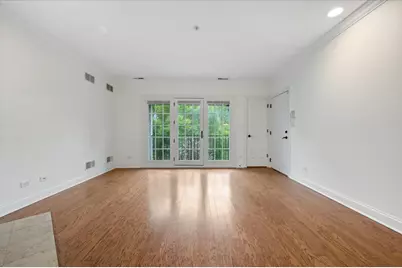 2536 McDaniel Avenue #402, Evanston, IL 60201 - Photo 5