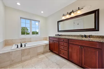 2536 McDaniel Avenue #402, Evanston, IL 60201 - Photo 23