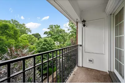 2536 McDaniel Avenue #402, Evanston, IL 60201 - Photo 17