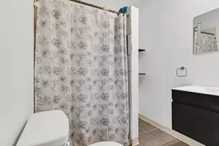10149 S Wentworth Ave, Chicago, IL 60628 - Photo 17