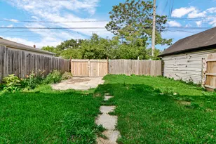 10149 S Wentworth Ave, Chicago, IL 60628 - Photo 21