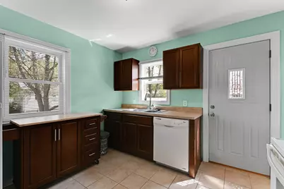 144 E 2nd Avenue, New Lenox, IL 60451 - Photo 5