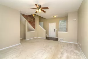 1484 Cambria Dr, Dekalb, IL 60115 - Photo 9
