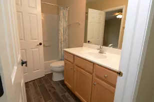1484 Cambria Dr, Dekalb, IL 60115 - Photo 29
