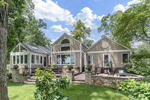 1912 Whispering Oaks Ln, Sugar Grove, IL 60554 - Photo 9
