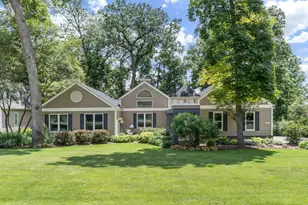 1912 Whispering Oaks Ln, Sugar Grove, IL 60554 - Photo 3