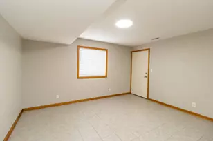 16649 Beaverton Rd, Capron, IL 61012 - Photo 29