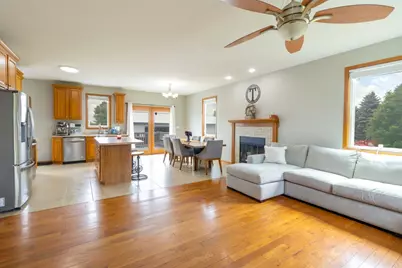 16649 Beaverton Road, Capron, IL 61012 - Photo 9